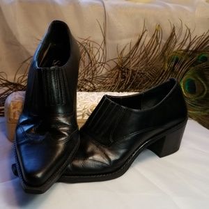 Sam & Libby Pegasus ankle boots
